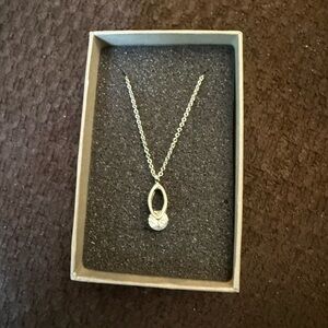 Elegant Silver Pendant Necklace